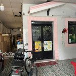 Tôi chính chủ cần bán nhà một trệt, 1 lầu. (7*18.5)m