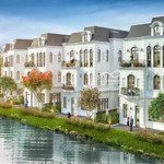 Cho thuê biệt thự mặt hồ và bên sông, nội thất sang trọng, thang máy vinhomes riverside long biên