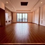 Hoa hậu khuất duy tiến, ngõ thông, thang máy, ô tô, mặt tiền rộng, dt 51m, 19,8 tỷ có gia lộc