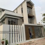 Ngộp bank cần bán gấp biệt thự 4 tầng, kdc intresco 13e phong phú, bình chánh, 242m2, 12tỷ500