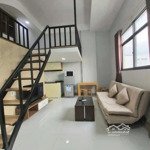 Căn hộ duplex hơn 30m2 full nội thất chỉ tính điện nước. gác cao hơn 2m giá tốt quận 7. gần quận 4