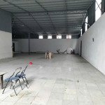 Cho thuê kho 400m2, 25 triệu/th đg nguyễn duy trinh, thủ đức