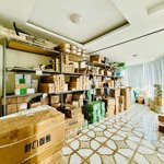 Mặt tiền võ văn kiệt, quận 5, dt 50m2 ngang 15m, không lộ giới. chỉ nhỉnh 15 tỷ