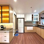 Cho thuê cc 3 phòng ngủ 2 vệ sinh 21 triệu, 86m2 view đẹp ở mai chí thọ, q2, hcm