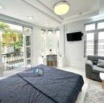 Studio 65m2_nội thất mới 100%_máy giặt riêng_balcony lớn_đh nhân văn_cầu bason_chợ thị nghè