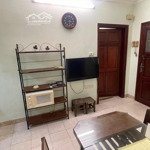 Cho thuê căn hộ tập thể tầng 3 khu nghĩa tân, 8 triệu, 65 m2, 2pn, 1wc