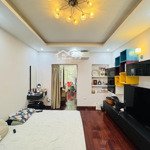 Bán nhà riêng phố kim ngưu sát times city - 70m2 x 4 phòng ngủ-ô tô vào nhà - full đồ sổ đẹp - 17 tỷ nhỉnh