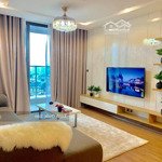 Cho thuê căn 3 phòng ngủ tại home city, 100m2, full nội thất, giá 20 triệu. lh 0971.342.965