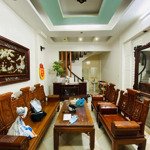 Bán gấp lô góc 40m2, 5t, mt 4.6m, giá nhỉnh 6 tỷ dương văn bé, hai bà trưng 0947913839