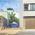 Em cần bán gấp lô đất thổ cư 100m2 giá 890 triệu ở bình dương cặp sát ql 13.