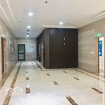 Chính chủ bán gấp căn hộ 3pn 102m2 cc mỹ đình plaza 2, full nội thất, nhà giữ gìn sạch đẹp