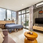 Còn duy nhất căn penthouse view thành phố triệu đô-thang máy,gym,bikini pool ngay trung tâm q1