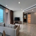 Cho thuê căn hộ 61.5m2 ( 1 phòng ngủlớn) - full nội thất - tầng cao view sông - giá bán 30 triệu, bao pql