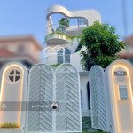Hàng hiếm biệt thự 4 tầng. dt: 6x24m đối diện vincom võ văn ngân - tô vĩnh diện, linh chiểu, tđ