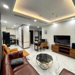 Cho thuê căn góc chung cư 2pn+ 1 phòng ngủlàm việc , 2 vệ sinhtại sunshine sky city, giá bán 18 triệu, 85m2