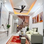 Chính chủ tôi bán nhà riêng tại nam dư, hoàng mai, giá cực chất 5,4 tỷ, 30m2, 5 tầng, 3 ngủ, oto.