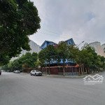Xa la, biệt thự đl ngã tư, 2 mặt tiền, hà đông, dòng tiền mạnh, 226m2, chỉ quanh 200tr/m2, tl mạnh
