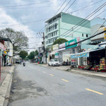 Bán nhà 2 mặt tiền đường hồ bá phấn vị trí kinh doanh tốt.