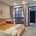 Cho thuê căn studio có bếp riêng ở phố yên hoà, cầu giấy