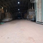 Bán nhà xưởng xã trung an huyện củ chi hcm.diện tích12x50m = 562m2 thổ cư 300m2. giá bán 6,5 tỷ