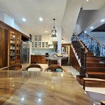 Biệt thự nam viên 126m2 full nội thất đẹp giá cực rẻ 55 triệu/tháng