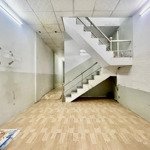 Nhà mt đường 8m kdc bh giá tốt