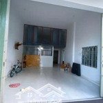 Bán nhà cấp 4 mặt tiền đường phòng không, phước long, nha trang giá chỉ 2,4 tỷ
