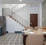 Bán căn nhà đẹp vị trí đẹp đầu đường trần nguyên hãn, vị trí cách tô hiến thành 70m, cách biển 500m