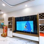 Bán nhà 3 lầu đ. hoa phượng phường 2 quận phú nhuận, giá 3tỷ8, dt 90m2, sổ riêng, lh 0896465262