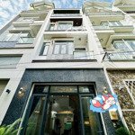 Chủ kẹt vốn cần bán gấp căn nhà hxh trần kế xương phú nhuận. giá 4tỷ8, dt 45,9m2