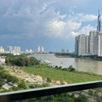 Chủ nhà kẹt vốn cần bán gấp căn hộ 3 pn view sông landmark 81 đã có sổ hồng