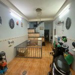 Bán gấp nhà 3 tầng hẻm đoàn văn bơ, cn 42,3m2, ngang 3,8m - giá thấp hơn giá thị trường