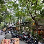 Bán nhà mặt phố nghĩa tân, vỉa hè - mặt sau ngõ thông - kinh doanh đỉnh cao, 77,3 m2, giá 35,75 tỷ