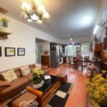 Chính chủ gửi bán gấp căn hộ cc kđt việt hưng, lô góc, full nội thất đẹp, 78m2, 2pn, wc, nhỉnh 3 tỷ