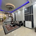 Bán nhà sài đồng 54m2x4t 4 phòng ngủ, ngõ oto, giá 6,5tỷ dân xây chắc chắn, gần hồ, trường học, chợ
