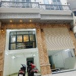 Phân lô kim đồng - giáp bát - hoàng mai- 7 tầng - ô tô tránh - vỉa hè - kinh doanh bất chấp