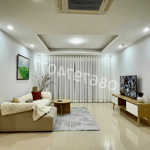Căn hộ new vào ở ngay - view biển - view pháo hoa - ngay sông hàn đà nẵng - 135m2 giá 4.x tỷ