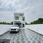 Biệt thự sân vườn siêu đẹp 6.5*30 giáp phường bửu long