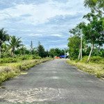 Cần bán lô 1b đối diện công viên đấu đít đường 34m cách đại học fpt đà nẵng 400m dt 150m2.