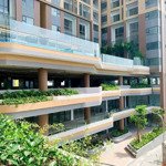 Chính chủ bán căn 2 phòng ngủ2.8 tỷ phú đông sky garden vừa nhận nhà