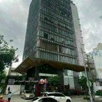Chính chủ cho thuê tòa nhà mới xây gần sân bay dt 12mx25m ,kết cấu 2 hầm + 7 tầng