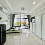 Studio ban công - thang máy - full nội thất - gần ngã tư phú nhuận