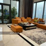 Nhà mình bán penthouse 190m2, 4 phòng ngủ ban công đn, view bắn pháo hoa, chung cư the zei. giá bán 16.5 tỷ