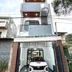 Nhà 1 trệt trệt 2 lầu phú hòađối diện cổng trường cấp 2 phú hòa chỉ 50m giá 3.450 tỷ