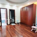 Bán gấp nhà 4t mặt ngõ pl lê hồng phong. dt: 52m2, nhà cách mp 20m. ô tô vào nhà. gần ngay lăng bác