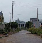 Sở hữu ngay lô đất cách biển chỉ 300m, gần trung tâm, vị trí lý tưởng để đầu tư hoặc nghỉ dưỡng.