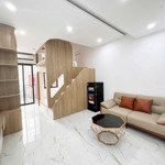 Nhỉnh 15 tỷ có tòa chdv giải phóng! 75m2*8t, 18 ch 1n1k, đủ pccc, ngõ 3m, sát phố, dòng tiền 8%/năm