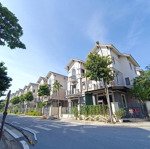 Bán biệt thự song lập 135m2 lô góc trong kđt vsip bắc ninh