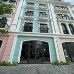 Chính chủ bán căn liền kề 94m2 xây 6 tầng chỉ 6,5 tỷ đồng aqua city hạ long ngay trung tâm bãi cháy