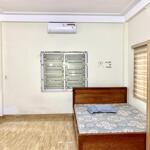 30m2 5 tầng nhà ngõ 2 phố yên phúc-phúc la-hà đông giá chủ chào chưa tới 6 tỷ siêu rẻ.....